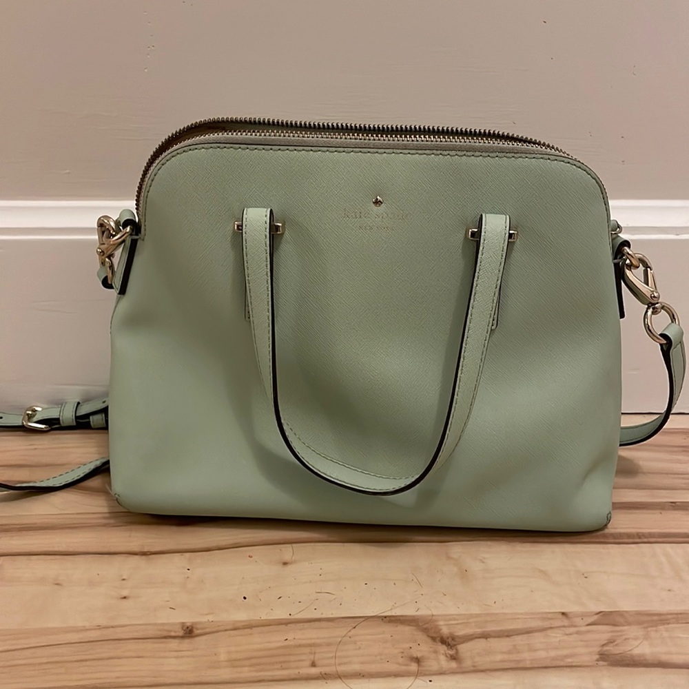 Mint green Kate spade purse EUC detachable crossbody strap